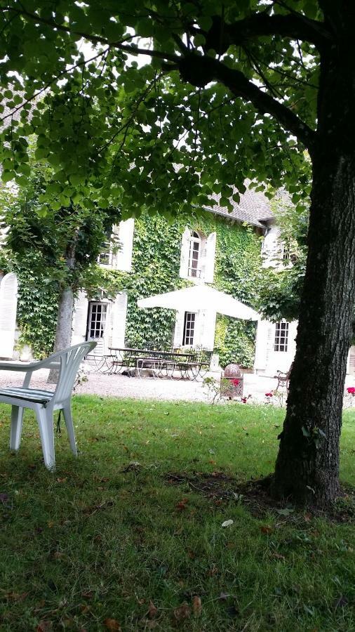 Le Domaine Du Mijarnier Bed & Breakfast Montbeugny Exterior photo